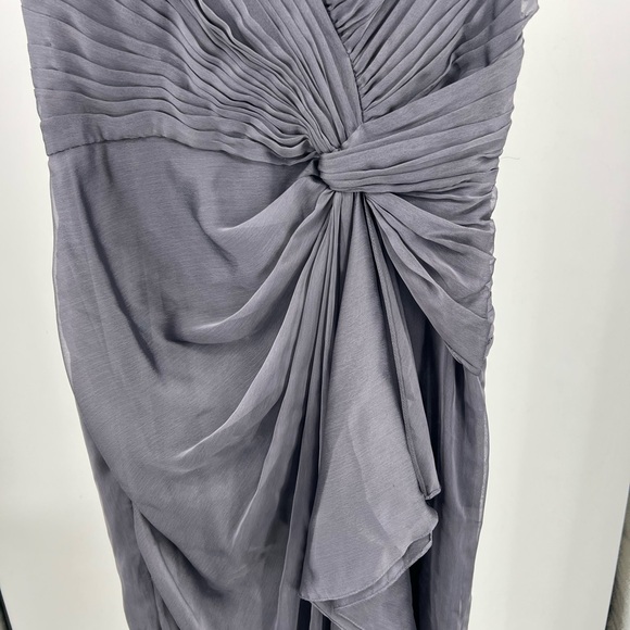 Adrianna Papell 10 gray evening gown formal pintuck ruffle flowy event party - Picture 4 of 10